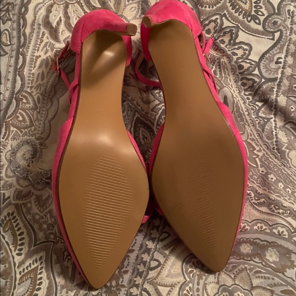 IDIFU Pink Asymmetrical Strap Heels - Picture 5 of 5